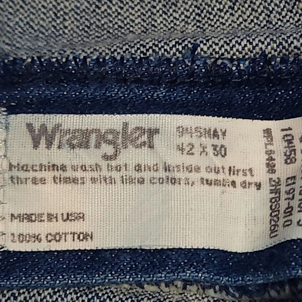 Vintage Wrangler 945NAV Cowboy Cut Jeans 42x30 Actual 40x29.5 USA Bootcut